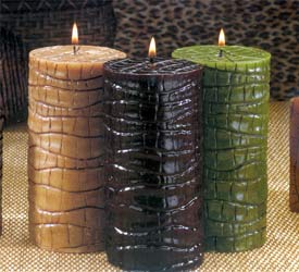 Crocodile Pillars image